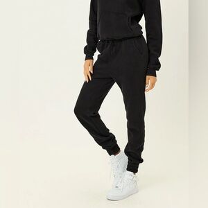 NWOT Frankie's Bikinis Black Sweatpants